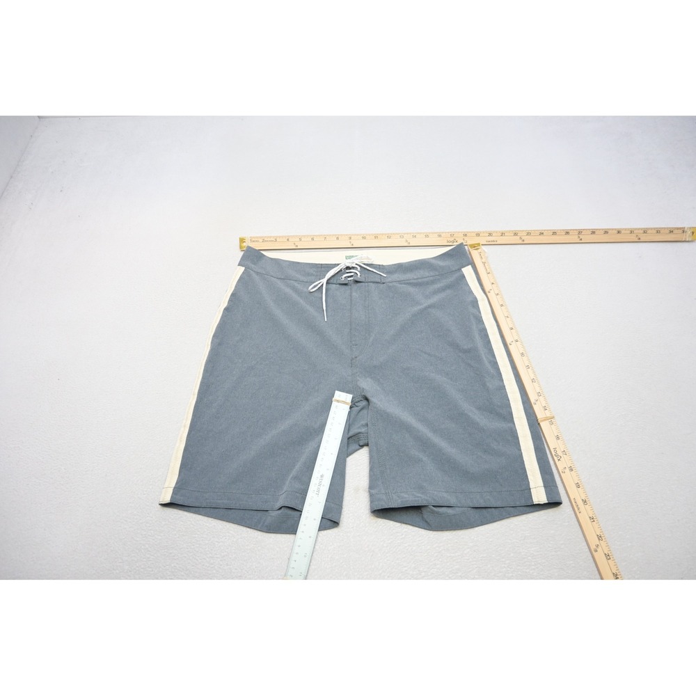 Wellen Board Shorts Mens 34 Blue Striped Performance Swim Trunks Excellent